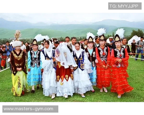 哈萨克族文化与传统的传承与发展探索：历史背景与现代变迁的交织