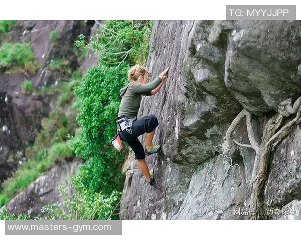 南京攀岩队成长历程的真实记录与激情探索之旅 南京攀岩队成长历程的真实记录与激情探索之旅