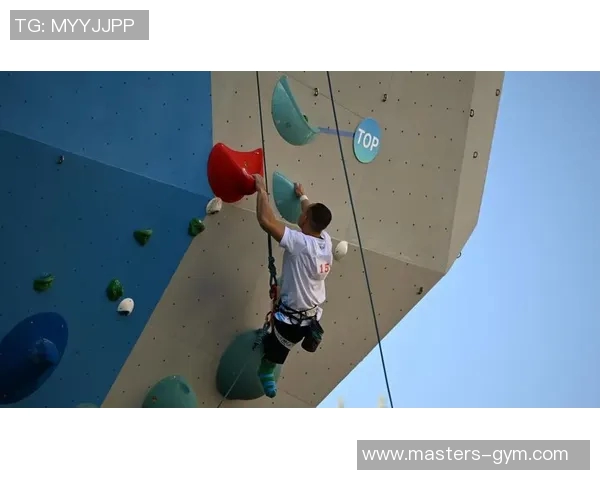 武汉攀岩队在全国攀岩配合排行榜中荣获第四名的佳绩